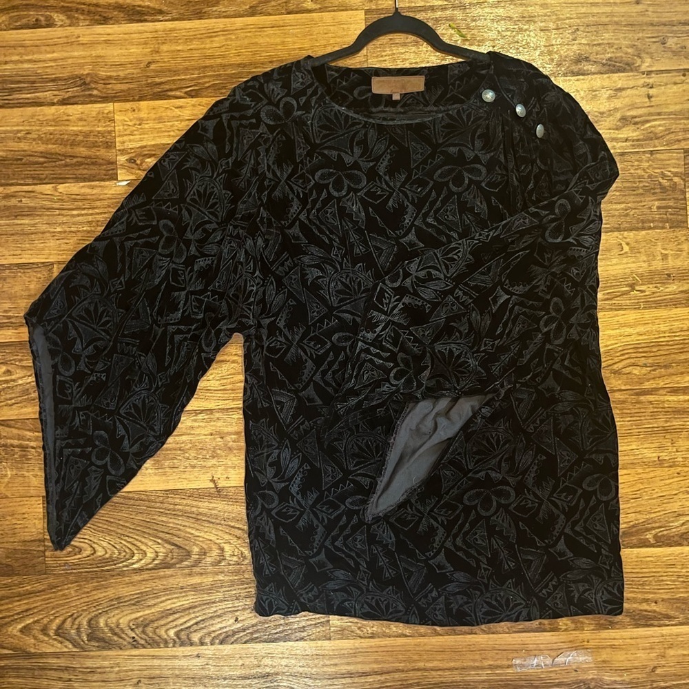 Double D Ranch Black Velvet Top with Split Flare Sleeves